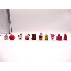 Shopkins Figures Truck Drinks Meltin Muffin Christmas Holiday Bunny Charli More